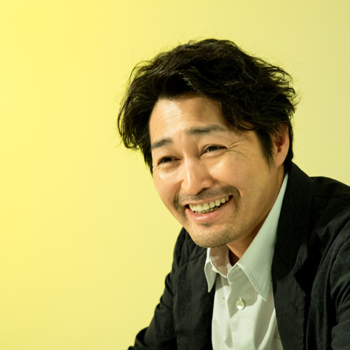 安田顕にとって家族とは、たわいのない日常に通う温度 | PINTSCOPE
