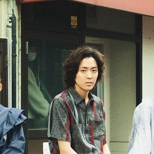 レ*オ様 『街の上で』B2ポスター若葉竜也、穂志もえか、古川琴音、萩原みのり。今 街の上で」ポスタービジュアル - 「街の上で」4人のヒロイン収め