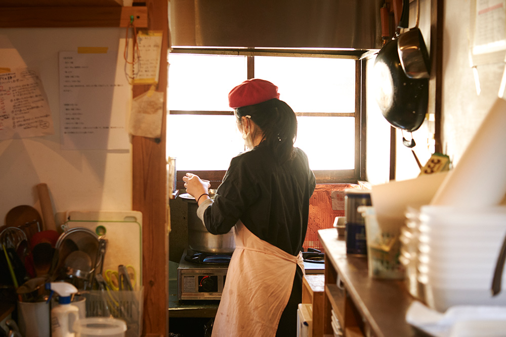 大石真理子さん