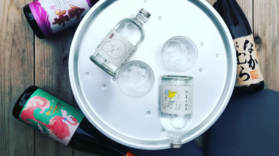 前割りした芋焼酎を、映画『六月燈の三姉妹』で味わう家飲み時間