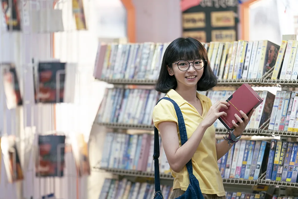 『ひとつの机、ふたつの制服』場面写真